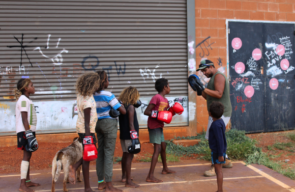 Training drills with Red Dust and RDK Outstations in Yuendumu